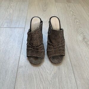 Gianni Bini Leopard Ruched Slip On Heels Size 7